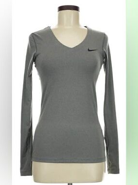 Nike Pro Womens charcoal shirt